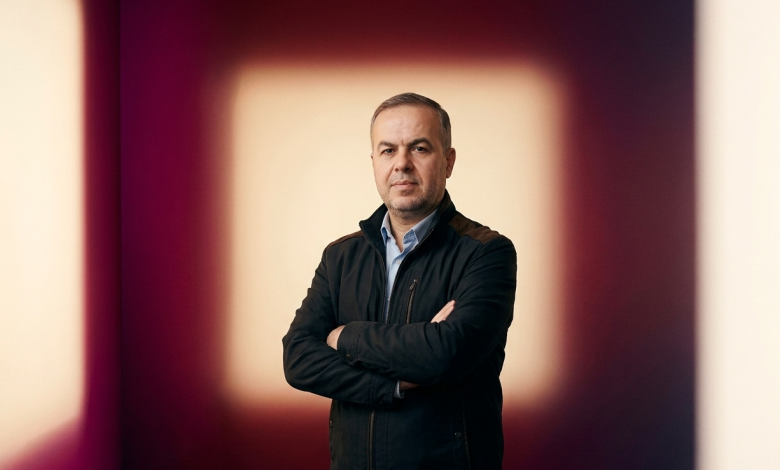 من هو النائب حسن فضل الله